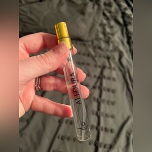 Alloura Pheromone Perfume